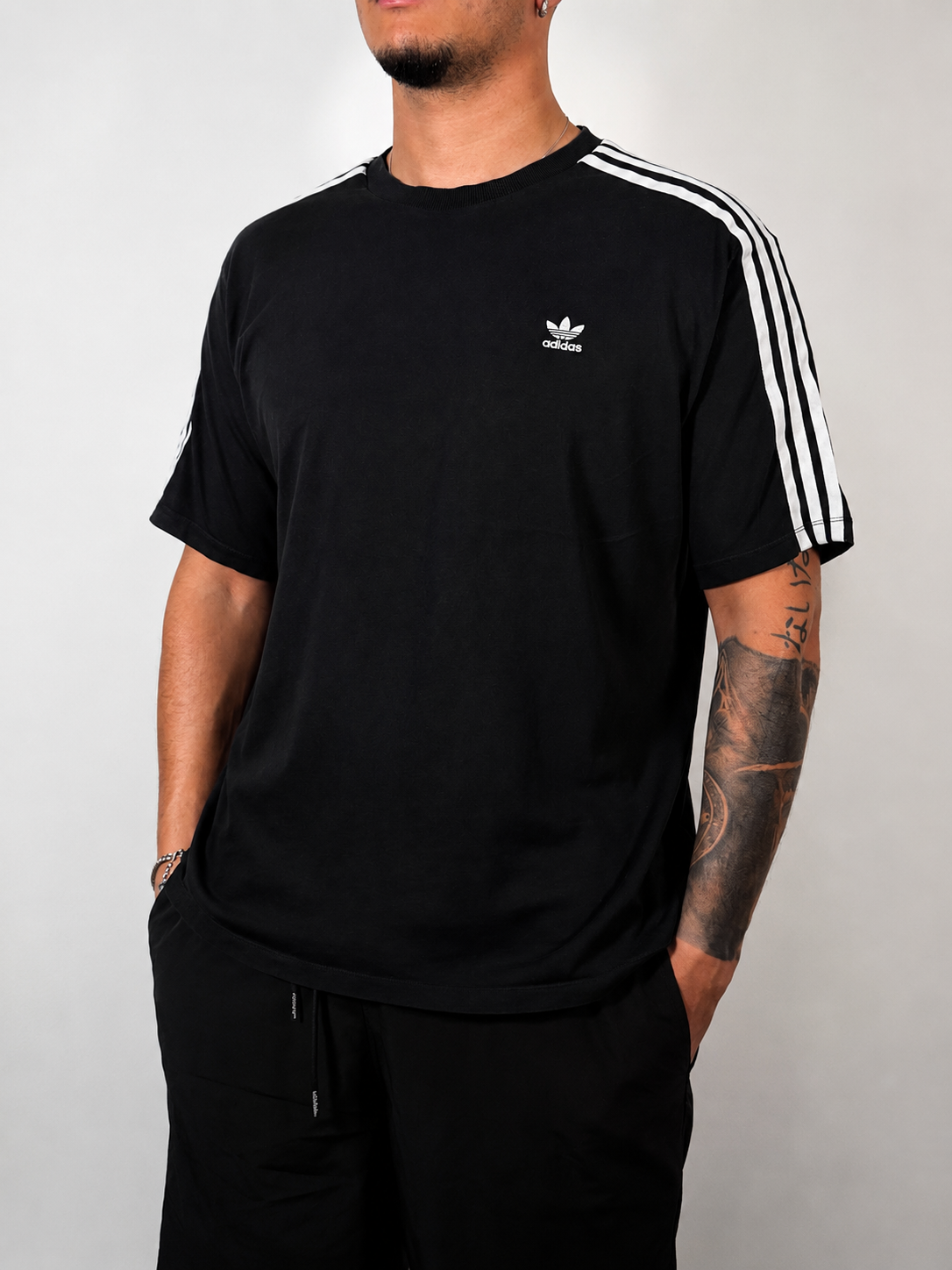 T-shirt Adidas